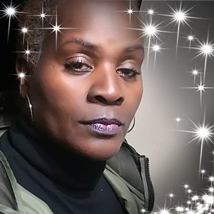 Meet your Posher, Eunice